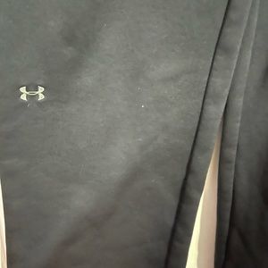 Under Armour track pants 
Size small